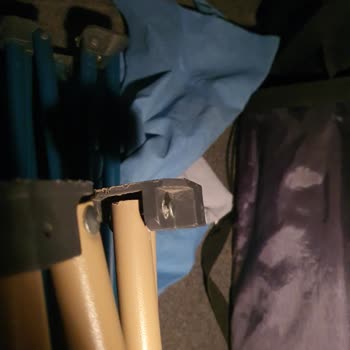 Decathlon Kamp Sandalyesi Kırıldı