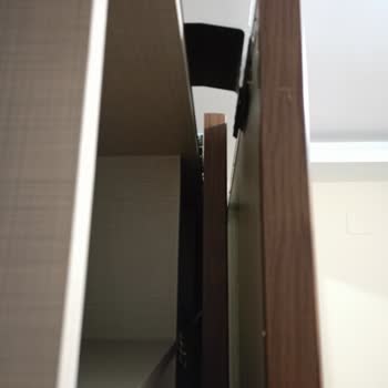 Enza Home Netha Grubu Gardırop Rayı Bıraktı