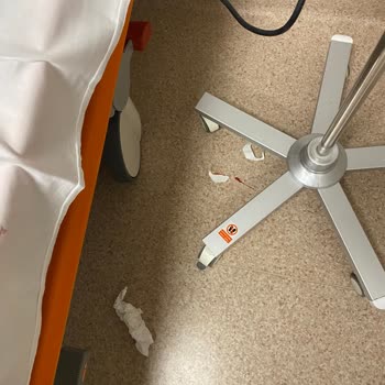 Koç Üniversitesi Hastanesi Acil Hemşiresinden Resmen Dayak Yedik