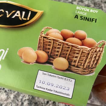 BİM Son Kullanma Tarihi Geçmemiş Yumurta Bozuk Çıktı