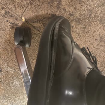 Network Ayakkabı Kalitesizliği