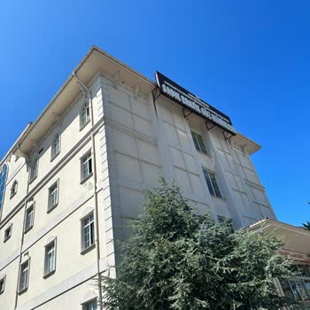 Irmak Mustu Beauty Center I**** M**** İpek Kirpik Faciası