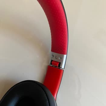 Lenovo Bilgisayar Lenovo HD200 Kablosuz Bluetooth 5.0 Kulak Üstü Kulaklık Siyah Tamiri