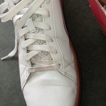 Puma Ayakkabının Tabanının Kusurlu Olması