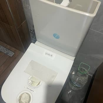 Koçtaş Kırık Ve Teşhir Vitra Tuvalet Teslimi