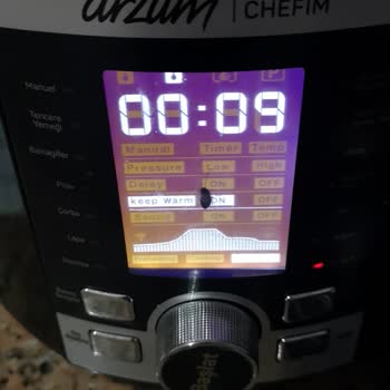 Arzum Teknik Servis İşini Yapmak İçin Para İstiyor