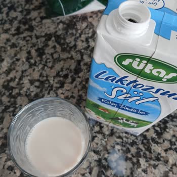 Sütaş Laktozsuz Süt Rengi Pembe