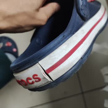 Crocs Terlik & Ayakkabı Amazon'dan Aldığım Crocs Terliklerimde Yaşadığım Sorun