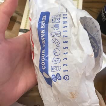 Saloon Burger Yanlış Ürün E