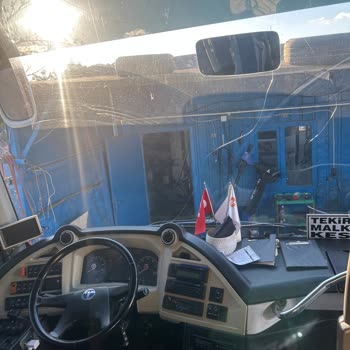 Metro Turizm Yolda Kışlık Lastik Taktırdı Alibeyköy'e Götürmüyor