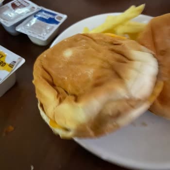 Burger King'in Siparişleri Sürekli Özensiz Ve Ezik Yollaması