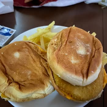 Burger King'in Siparişleri Sürekli Özensiz Ve Ezik Yollaması