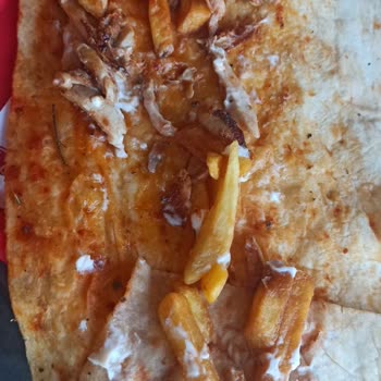 Öncü Döner Masraftan Kaçmak İçin Malzemeden Kızıyorlar