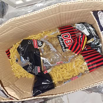 Oba Makarna Açık Paket Makarna Yolladı
