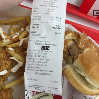 Çorlu Orion KFC'den Bayat Ekmek Ve Patates