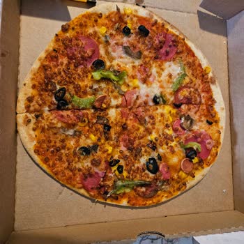 PizzaLazza Ankara Batıkent Turgut Özal Şubesinin Hamuru.