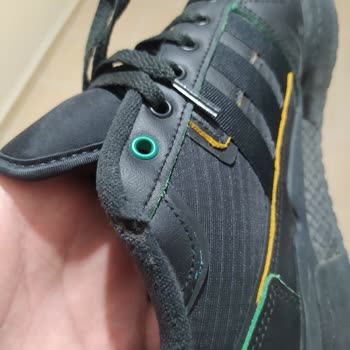 Adidas Ayakkabı Astar Deformasyonu
