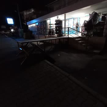 A101 İzmir Özdere Mağaza Girişi Hk.