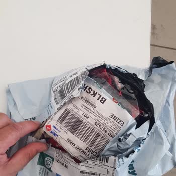 Aras Kargo Teslim Edilmemiş Ürün Paket Açılıp Tekrar Paketlenip Geri Gönderiliyor