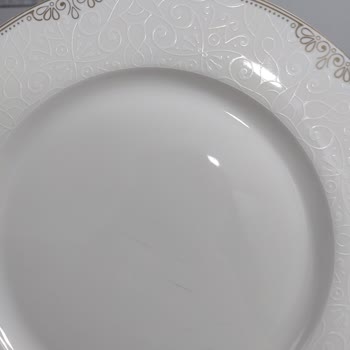 Korkmaz Yemek Takımı Şikayeti! İlk Kullanımda Çizildi!