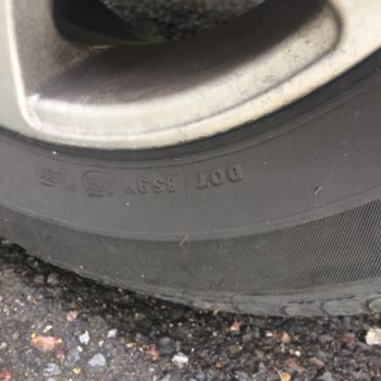 195/65/15 Petlas Dış Lastik Garantiden Değiştirildi Fakat Yeni Lastikte Sorun Yaşadım