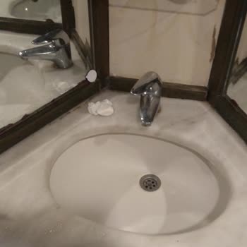 Mc Beach Resort Hotel Alanya Çok Eski Ve Bakımsız Bir Durumda