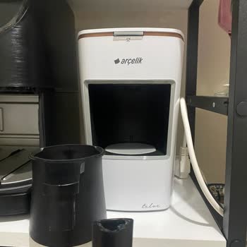 Arçelik Mini Telve Kahve Makinesi Cezvesinin Kulpu Kırıldı.