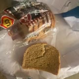 UNO 2x Tahıllı Ekmek İçindeki Taş