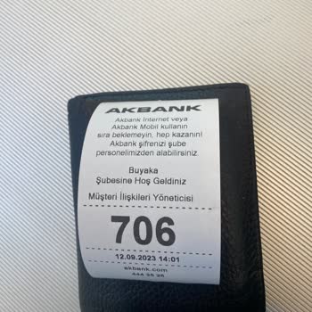 Akbank'ın Buyaka Şubesi Banka İşlemlerinin Yavaşlığı Ve Çalışanların