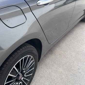 Avis Kaza Sonrası Yüksek Miktarlarda Para Talep Etmektedir