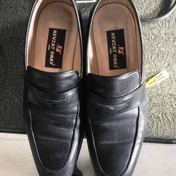 Nevzat Onay Markadan Ayakkabı Aldık, 3 Ay Da Tabanı Açıldı.