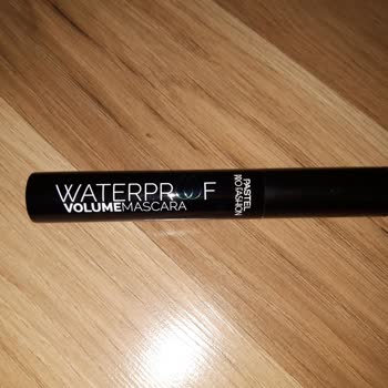 Pastel Kozmetik Rimel Den Şikayetçiyim