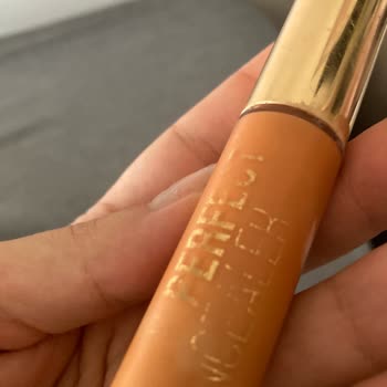 Flormar Oksitlenen Turunculaşan Kapatıcı