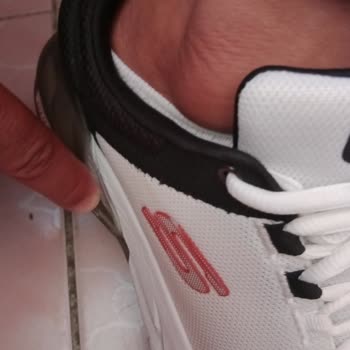 Sneakers Spor Ayakkabı (Instagram: sneakersturkiye) Ayakkabı Açılması Ve Ayıplı Mal