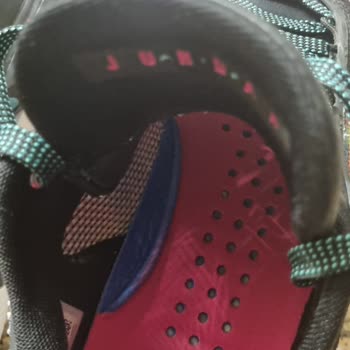 Nike Ayakkabımda Oluşan Katlanma Sorunu