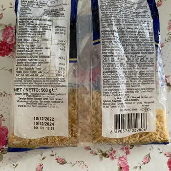 Nuh'un Ankara Makarnası Nuhun Ankara Makarnasından Kurtçuk Çıkması