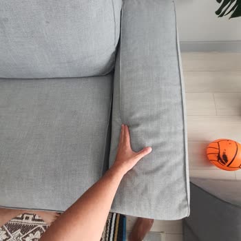 Enttäuschendes Garantieversprechen für IKEA KIVIK Sofa