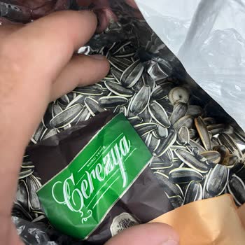 Çerezya Kuruyemiş, Sümüklü Böcek Çıktı