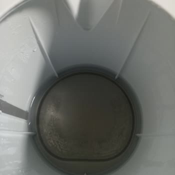 Flavel Çay Makinesi Alt Kısmı Su Kaynadıktan Sonra Beyaz Tortu Yapıyor