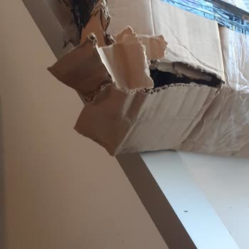 MNG Kargo Paramparça Gelen Kargo