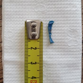 Penguen Gıda Penguen Lutenitsa Sosundan Plastik Parça Çıktı