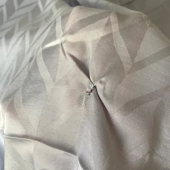 Armanda Şal Defolu Ürün Gönderdi Kimseye Ulaşamıyorum!