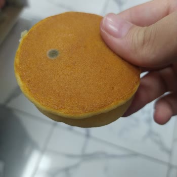 Eti Gıda Eti Süt Burgerin Küflenmiş Olması