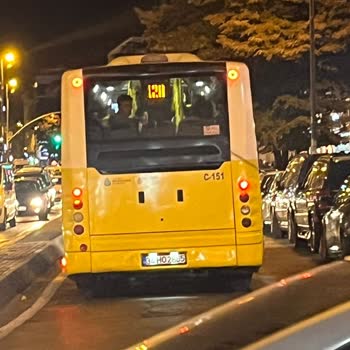 İBB İETT Otobüsü Vurup Kaçtı