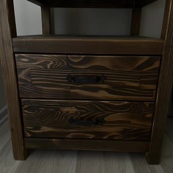 Vivense Komodini Hala Kullanamıyorum!