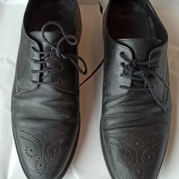 FLO Ayakkabı 2 Aylık Ayakkabının Tabanı Kırıldı