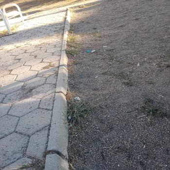 Sincan Belediyesi Ertuğrulgazi Mahallesindeki Bakımsız Park