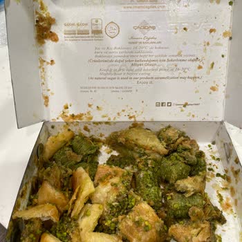 İmam Çağdaş Düzgün Paketlenmemiş Yurt Dışı Kargosu