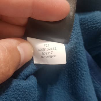 The North Face Marka Yazısı Düştü