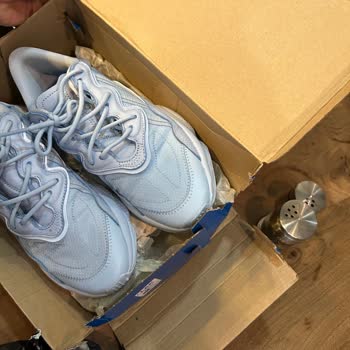 SuperStep Pazar Malı Gibi Ürün Yolluyor